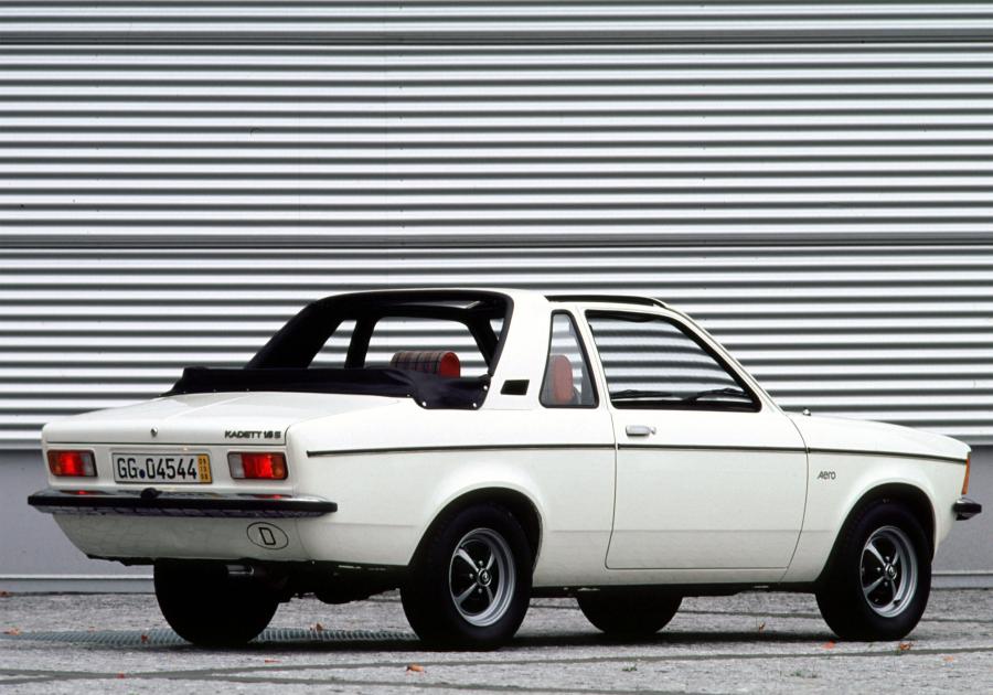  Opel Kadett Aero (C) 1977 года  (фото 5 из 12)